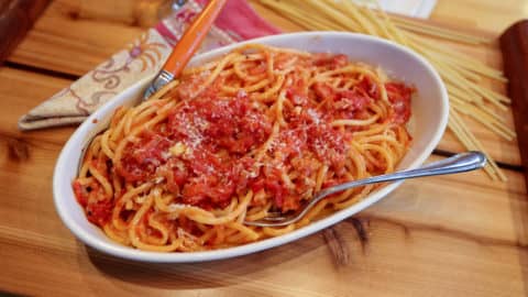 spaghetti-all amatriciana